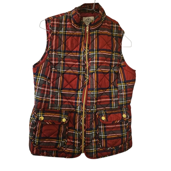 St. John's Bay Red Plaid Quilted Vest - Picture 1 of 2